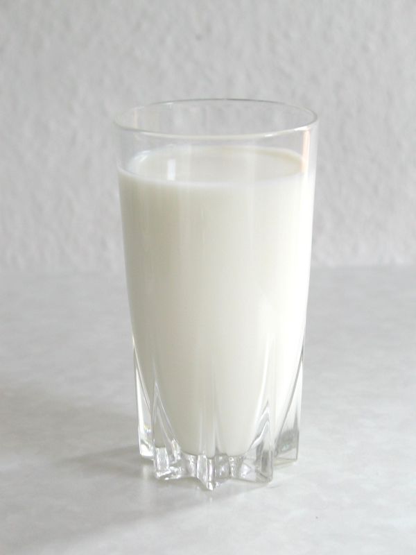 Молоко пастеризованное 3,2% -ной жирности