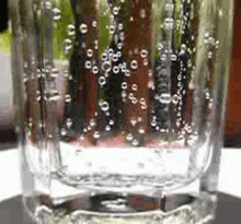 Вода минеральная с повышенным содержанием кальция